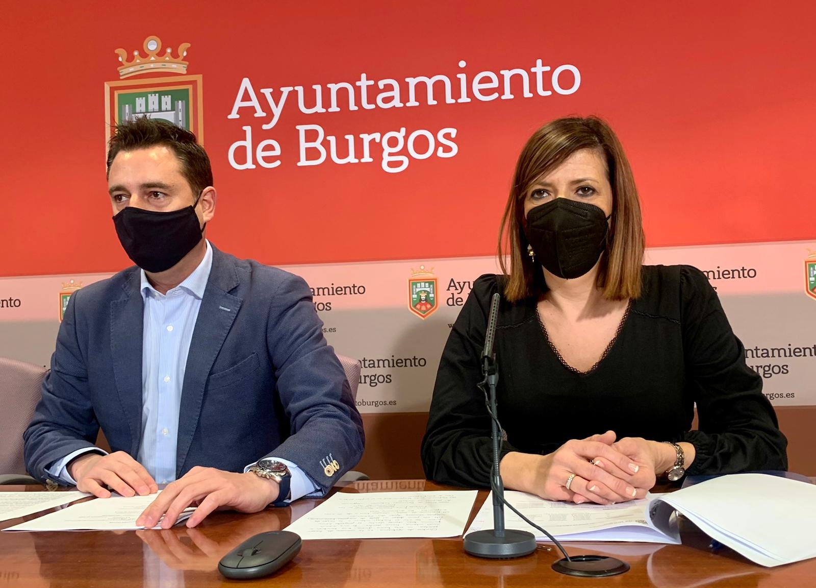 De la Rosa destaca que en 2021 Burgos ha avanzado hacia la recuperación económica prestando los mejores servicios posibles